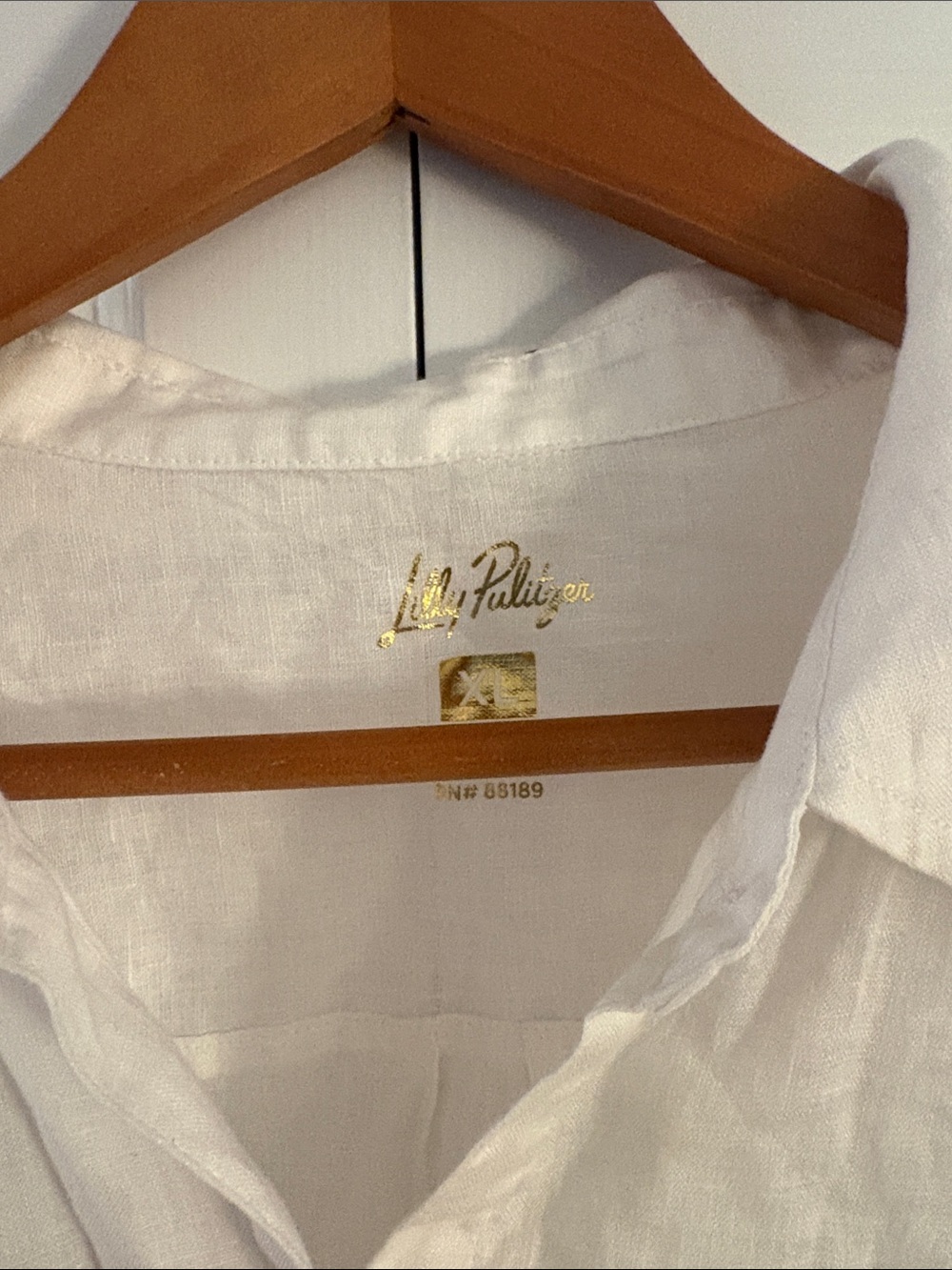 Lilly Pulitzer Men’s White Button-Down Linen Shirt